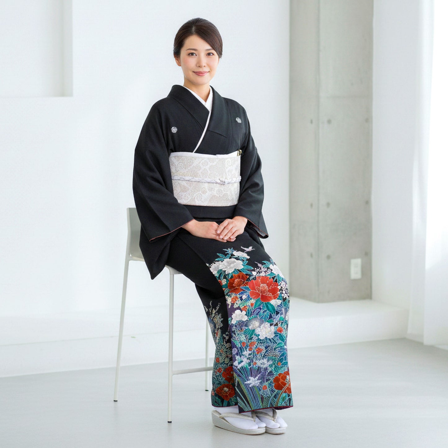 レンタル黒留袖フルセット【結婚式婚礼貸衣装】【往復送料無料】紋入り菊松