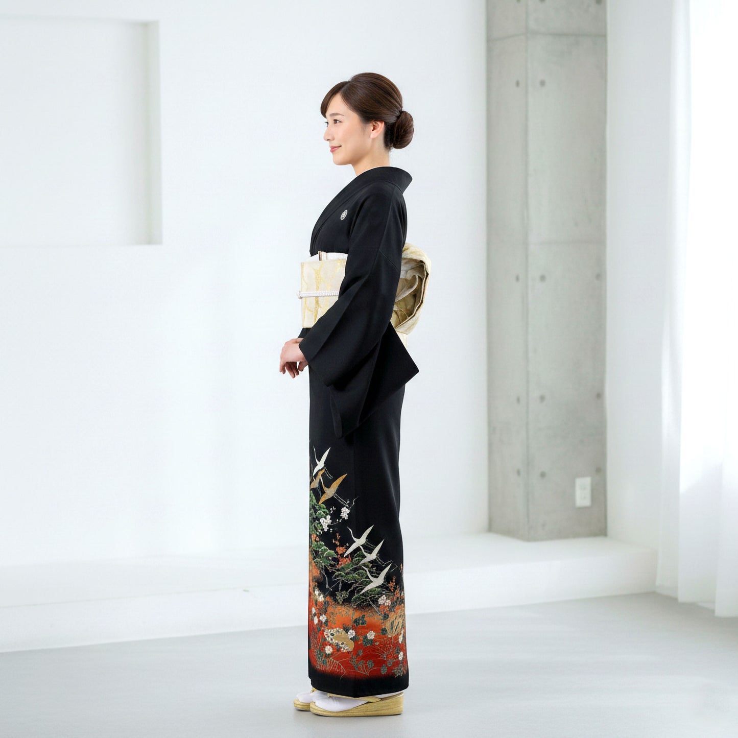 レンタル黒留袖フルセット着物【結婚式婚礼貸衣装】【往復送料無料】五三桐