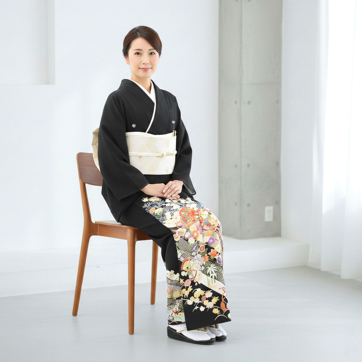 【レンタル】JAPANSTYLE黒留袖フルセットジャパンスタイル【結婚式婚礼貸衣装】【往復送料無料】クロ梅熨斗高級正絹比翼仕立て五つ紋草履バッグ付き母親族着物ウェディング