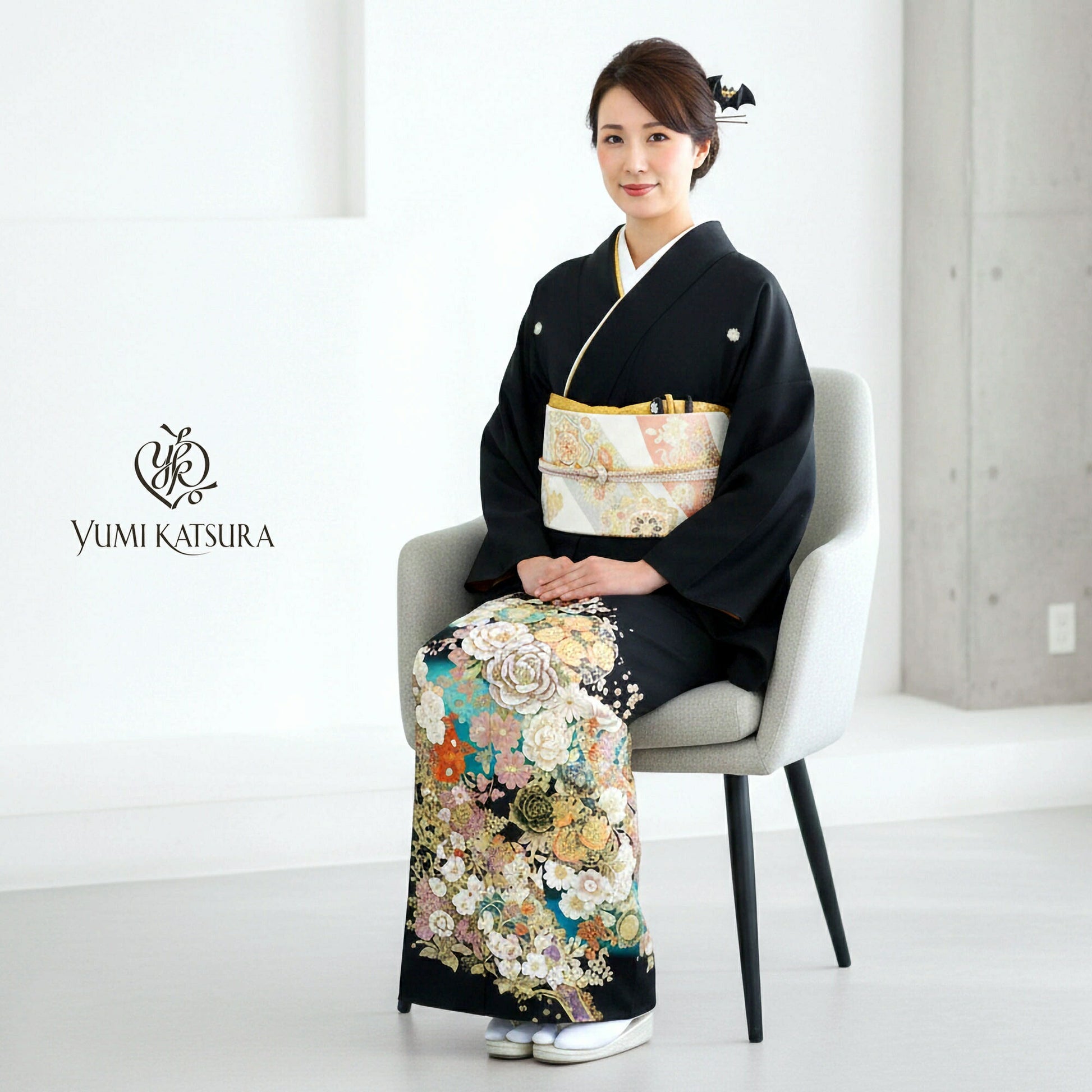 桂由美YUMIKATSURAブランド黒留袖フルセット｜伝統とモダンが融合した結婚式フォーマル着物レンタル着物セット華やかな刺繍入り【結婚式婚礼貸衣装】【往復送料無料】YumiKatsura古典紫薔薇ラベンダーNo243