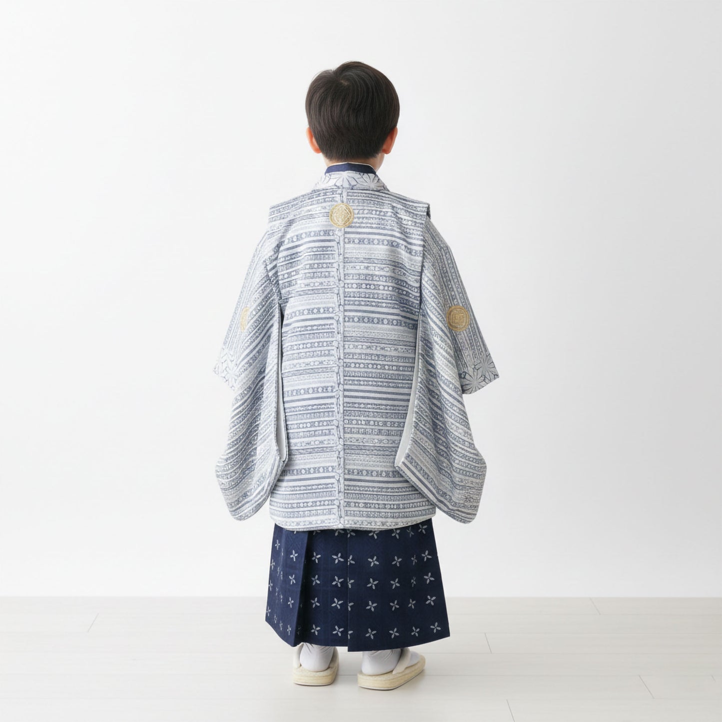 【レンタル】卒園七五三【かんたん着付け】おりびと羽織袴五歳男児着物アンサンブルセットフルセット【5歳貸衣装子供男の子着物セット】お正月卒業式【往復送料無料】織美桐グレー黒新品足袋プレゼント