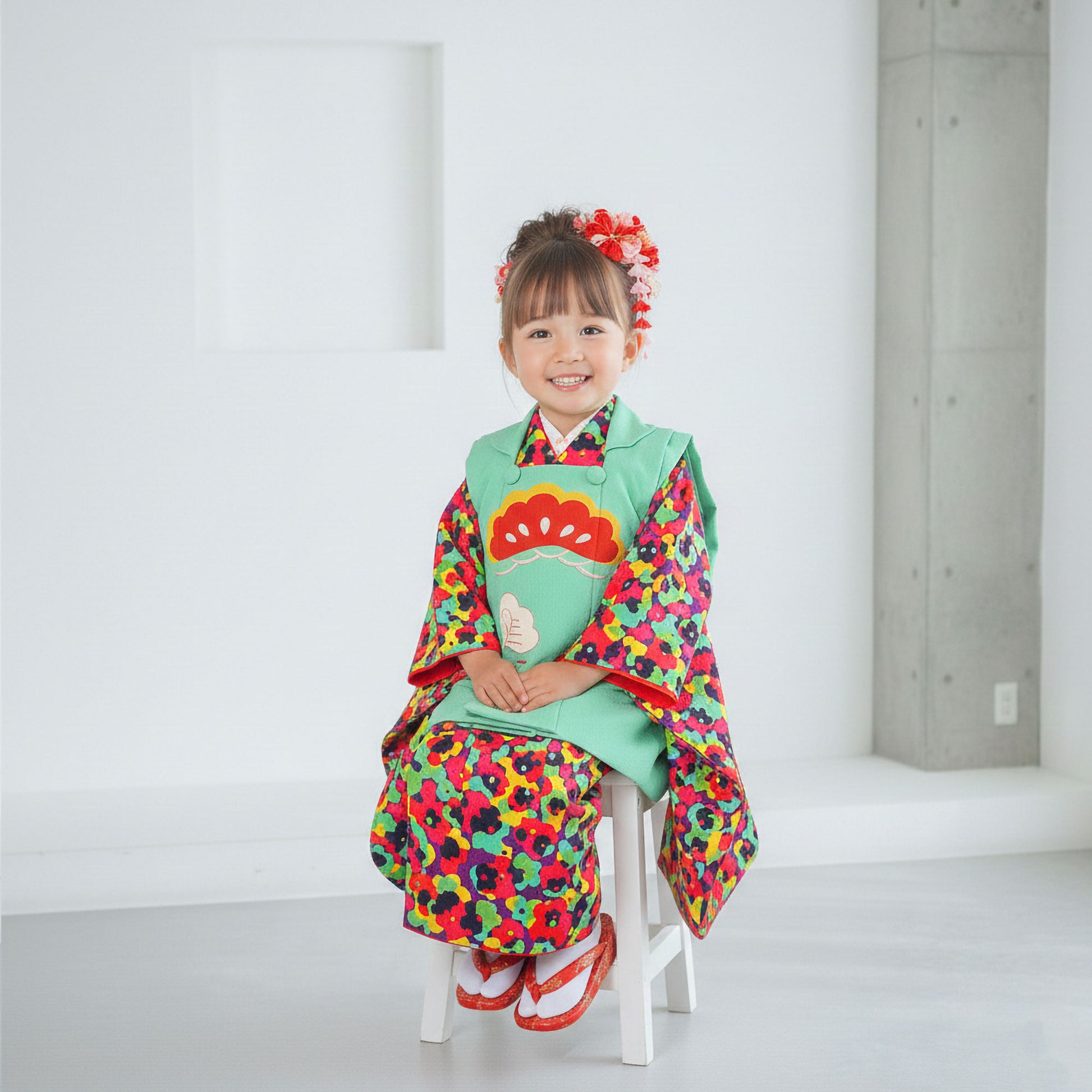 【レンタル】七五三女の子3歳着物被布753着物フルセット着物貸衣装七五三三歳子供着物女児子ども結婚式和装新ブランド【LILLI】緑モザイク【往復送料無料】No.3030新品足袋プレゼント