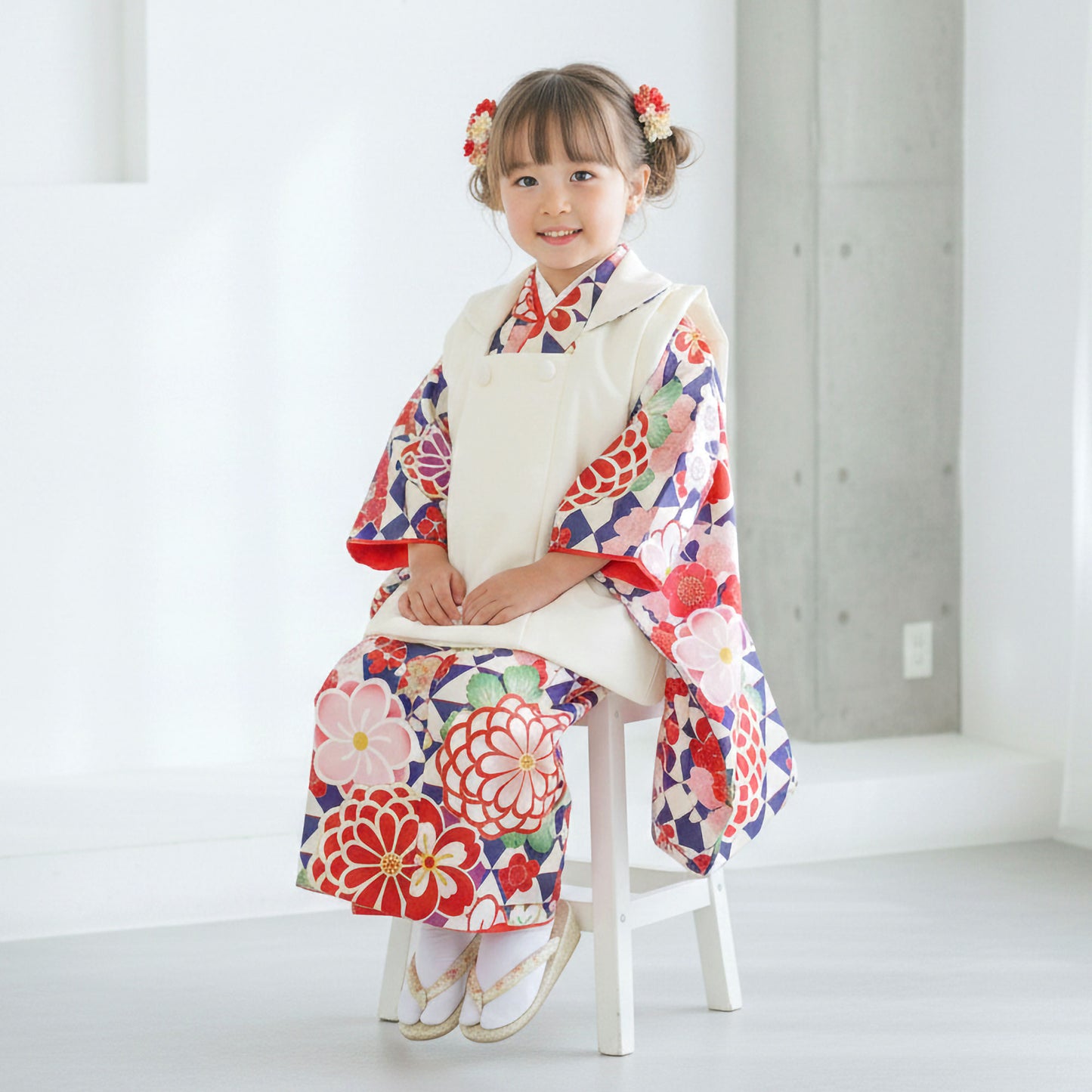 【レンタル】七五三女の子3歳着物被布753着物フルセット着物貸衣装七五三三歳子供着物女児子ども結婚式和装KAGURA式部浪漫ブランド古典紺白ウロコ【往復送料無料】No.3054新品足袋プレゼント