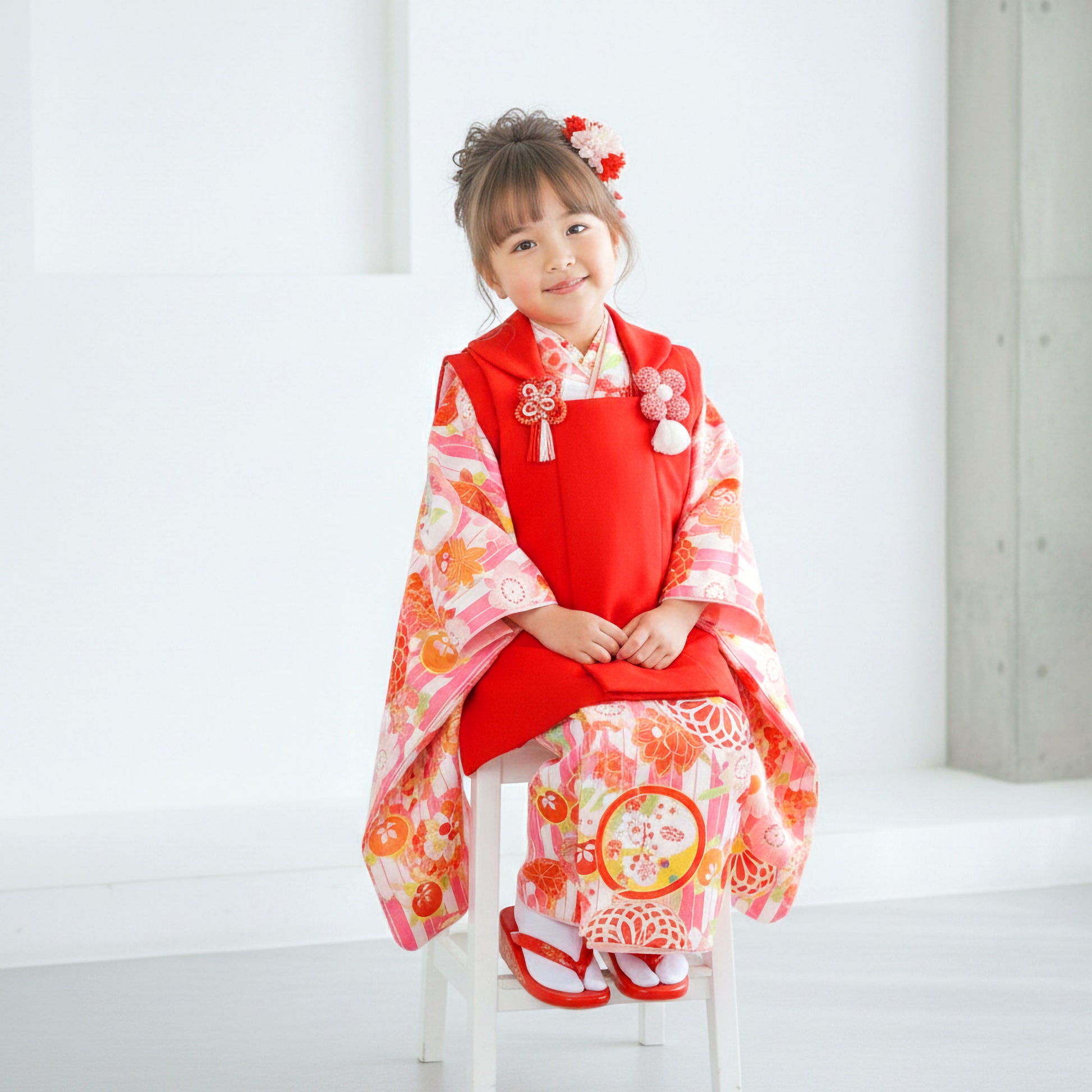 【お買い物マラソン10%OFFクーポン配布中!】【レンタル】七五三女の子3歳着物被布753着物フルセット着物貸衣装七五三三歳子供着物女児子ども結婚式和装小町kids小町キッズ赤ピンク矢絣菊【往復送料無料】No.3063新品足袋プレゼント