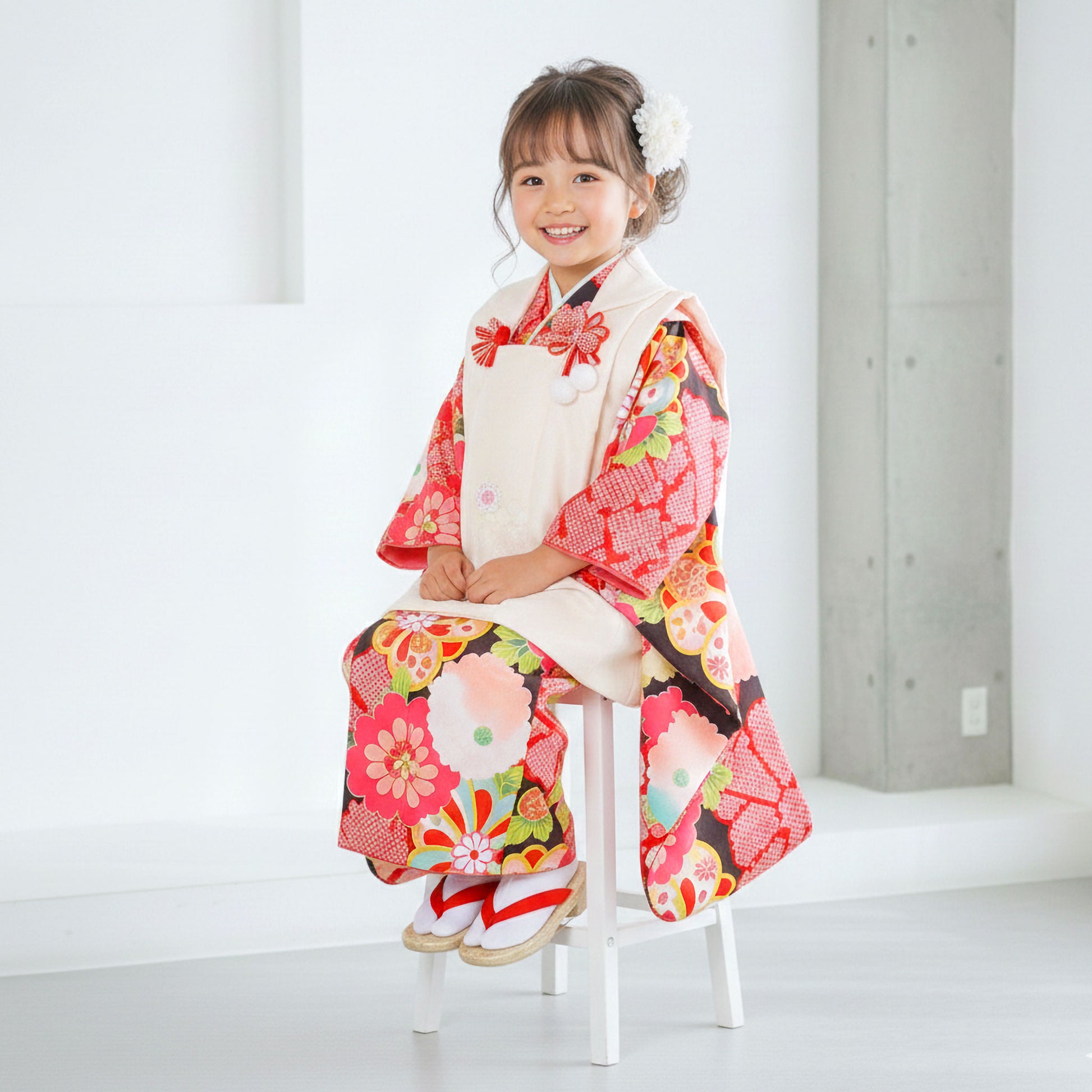 【お買い物マラソン10%OFFクーポン配布中!】【レンタル】七五三女の子3歳着物被布753着物フルセット着物貸衣装七五三三歳子供着物女児子ども結婚式和装小町kids小町キッズ白黒鹿の子柄梅【往復送料無料】No.3067新品足袋プレゼント