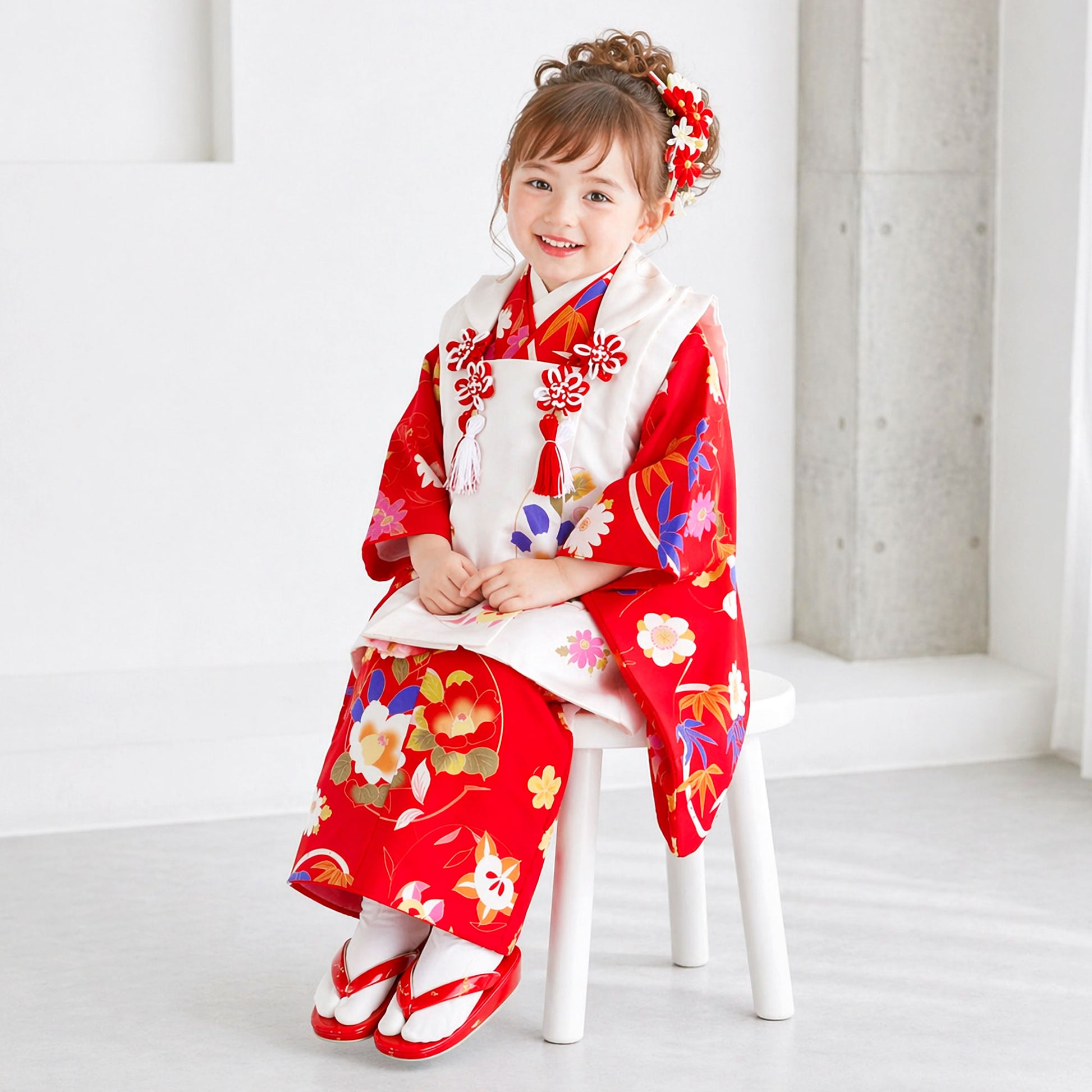【お買い物マラソン10%OFFクーポン配布中ッ!】【レンタル】七五三女の子3歳着物被布753着物フルセット着物貸衣装七五三三歳子供着物女児子ども結婚式和装ShjikibuClassic式部クラシックブランド花赤白【往復送料無料】No.3252新品足袋プレゼ